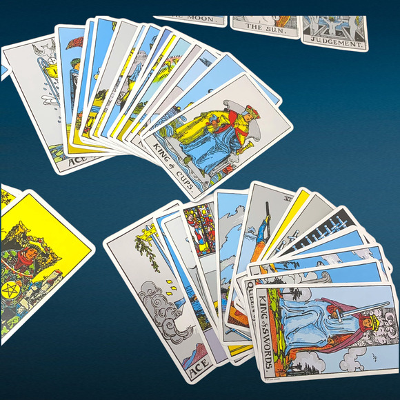 Rider Smith-Waite Tarot Card Deck THE MAGICIAN U.S. Games 78 Cards Made in Italy - Picture 9 of 12